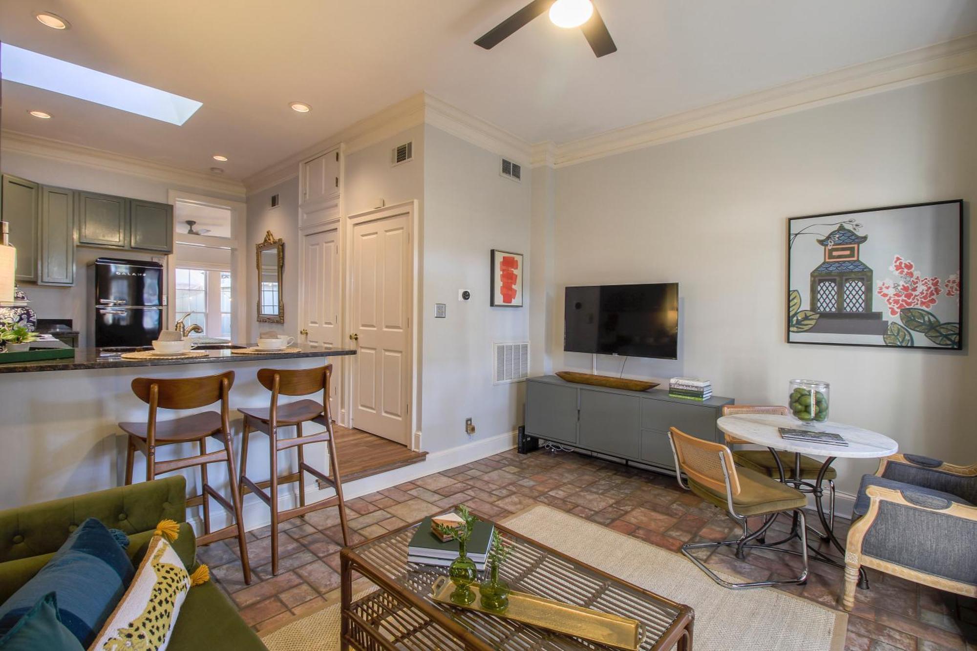 Private Patio Retreat In Charming Downtown Savannah Exterior foto